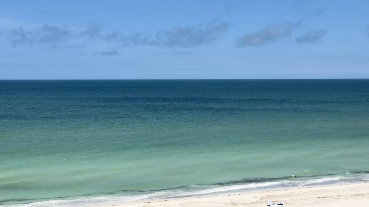 Bright turquoise Gulf of Mexico from above